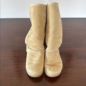 Ugg Women's Tan Suede Boots